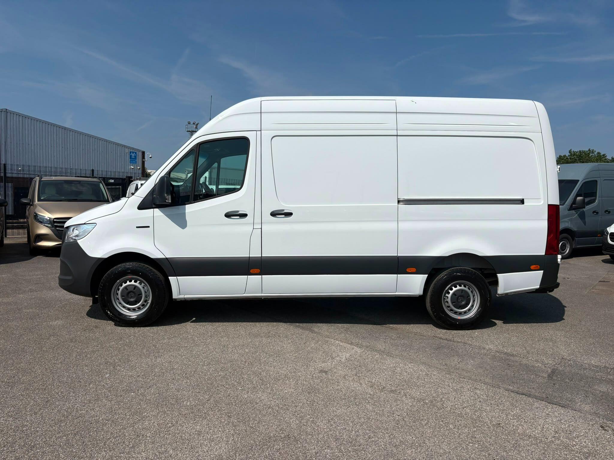 Mercedes-Benz eSprinter